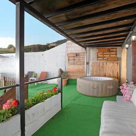 La Morra House With Jacuzzi * Arafo