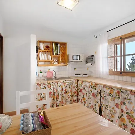 شاليه La Morra House With Jacuzzi