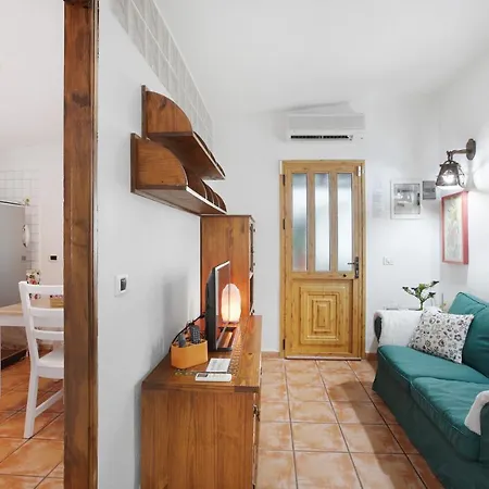 샬레 La Morra House With Jacuzzi Arafo